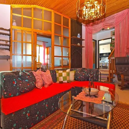 펜션 House Silvana 1461 *