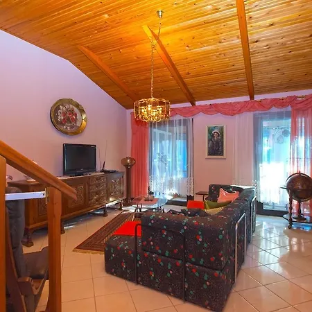 House Silvana 1461 * Pula