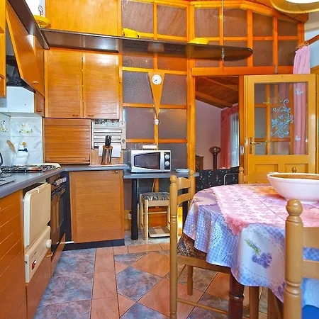 House Silvana 1461 Vakantiehuis Pula