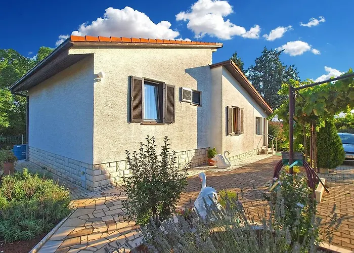 House Silvana 1461 * 풀라