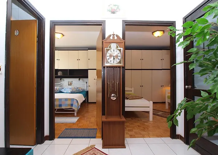 House Silvana 1461 Vikendica *