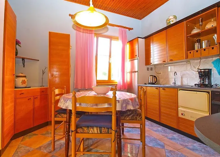 House Silvana 1461 Vikendica *