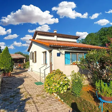 House Silvana 1461 * 풀라